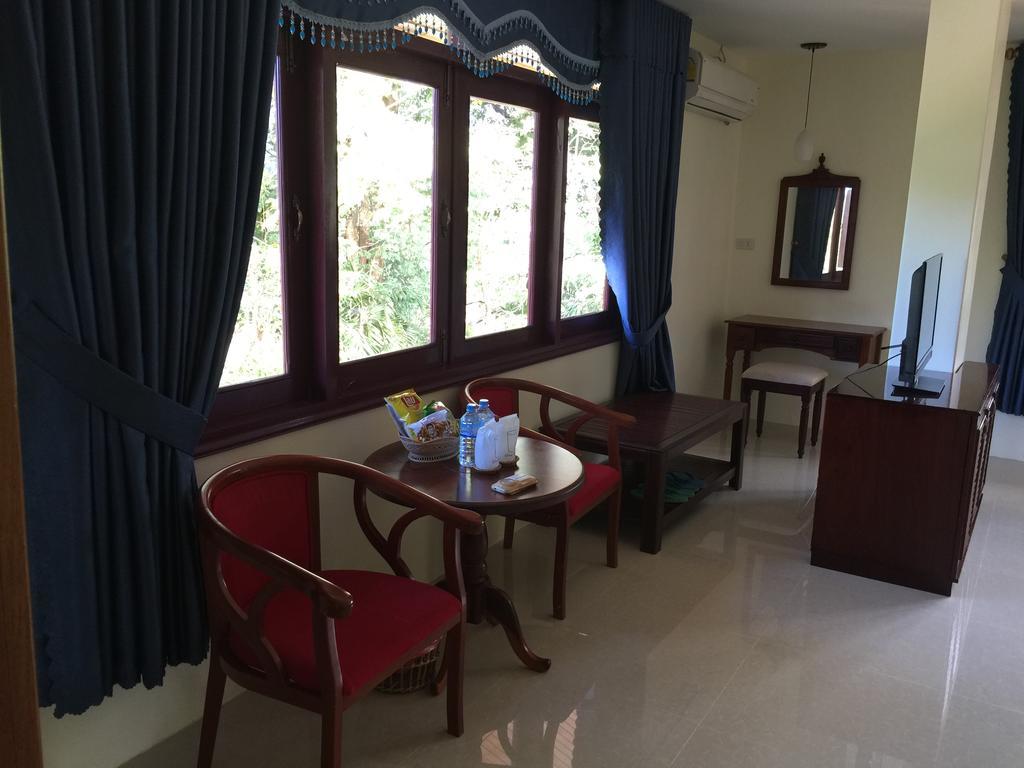 Champasak Palace Hotel Pakse Exterior photo